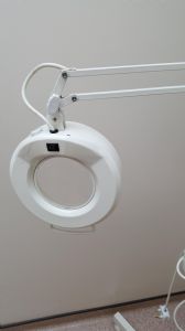 Lighted Magnifying Glass with stand